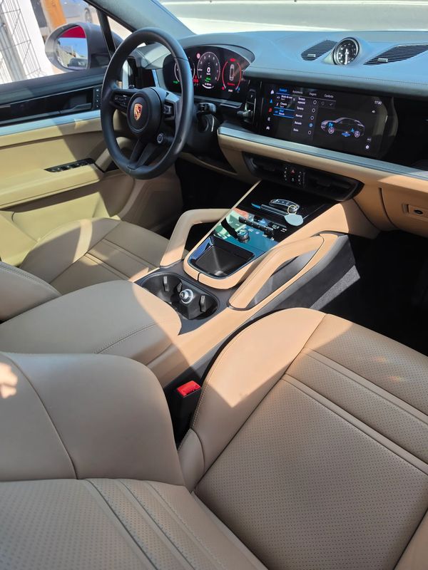porsche-cayenne-2025-hibrido-a-gasolina-2995cc