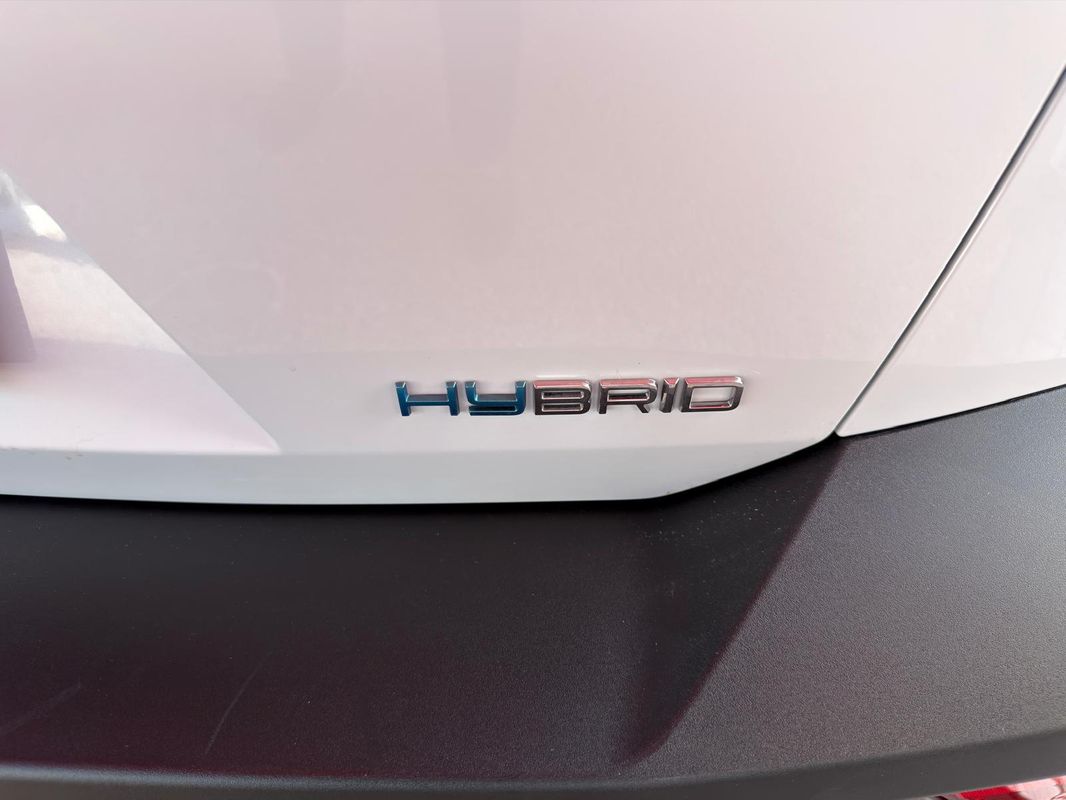 peugeot-408-2025-hibrido-a-gasolina-1598cc