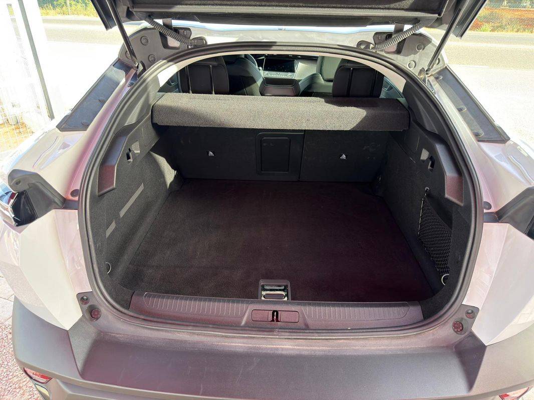 peugeot-408-2025-hibrido-a-gasolina-1598cc