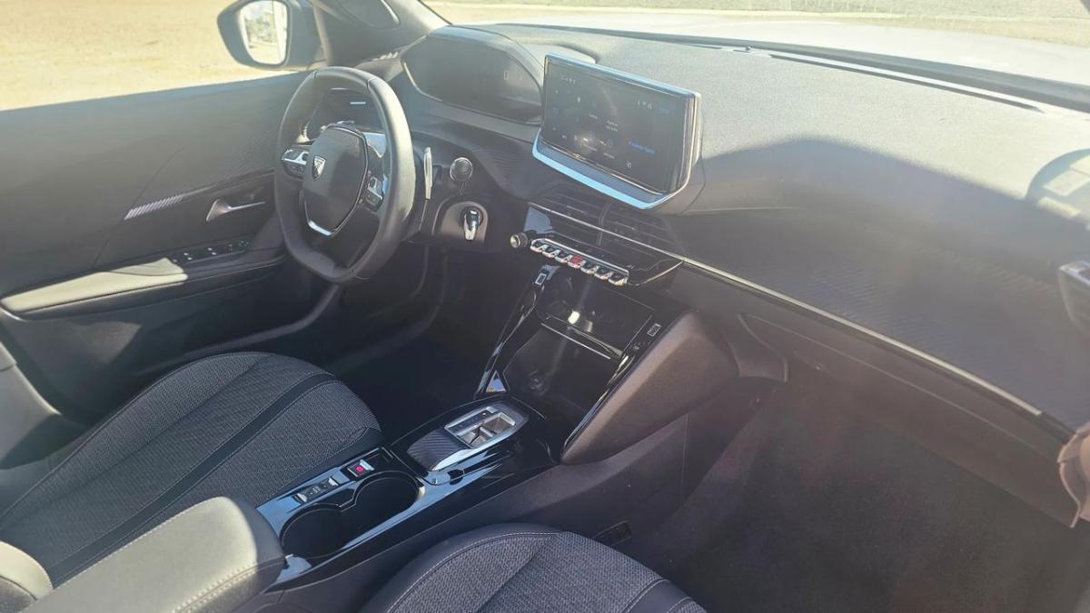 peugeot-2008-2025-gasolina-1199cc