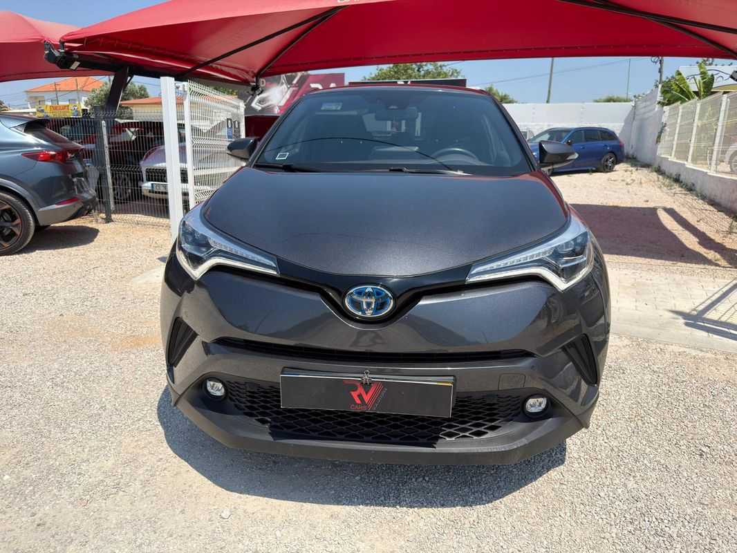 toyota-c-hr-2019-hibrido-a-gasolina-1798cc