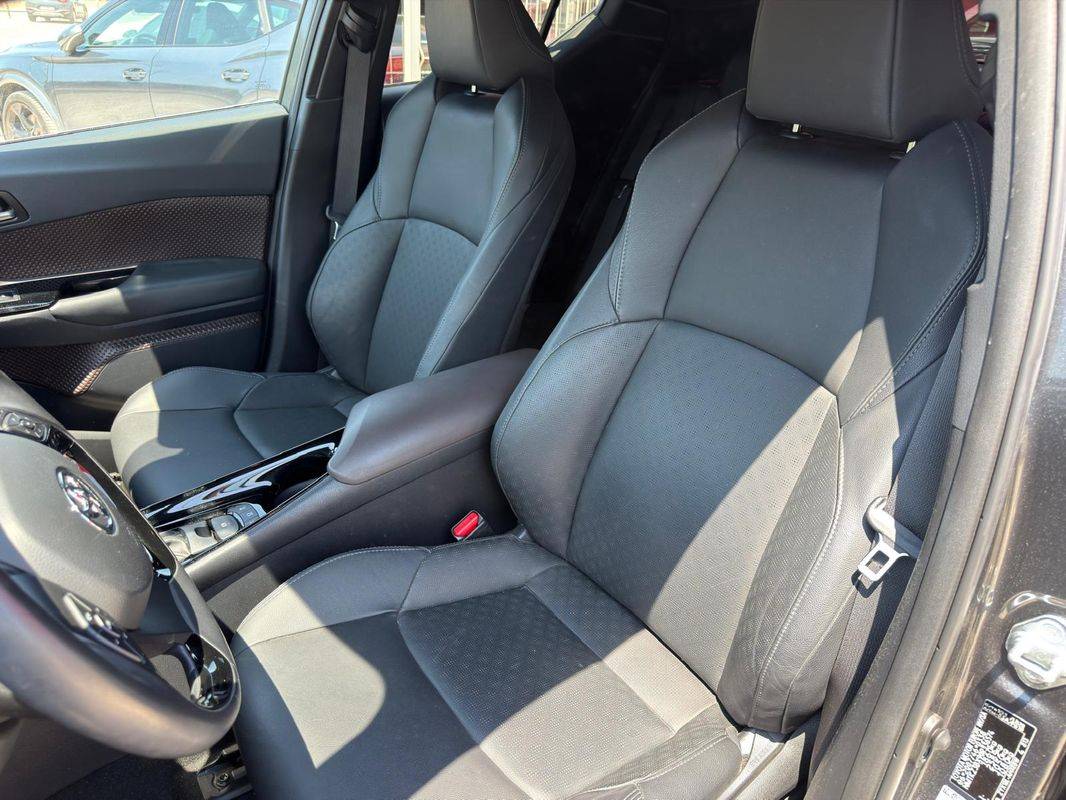 toyota-c-hr-2019-hibrido-a-gasolina-1798cc