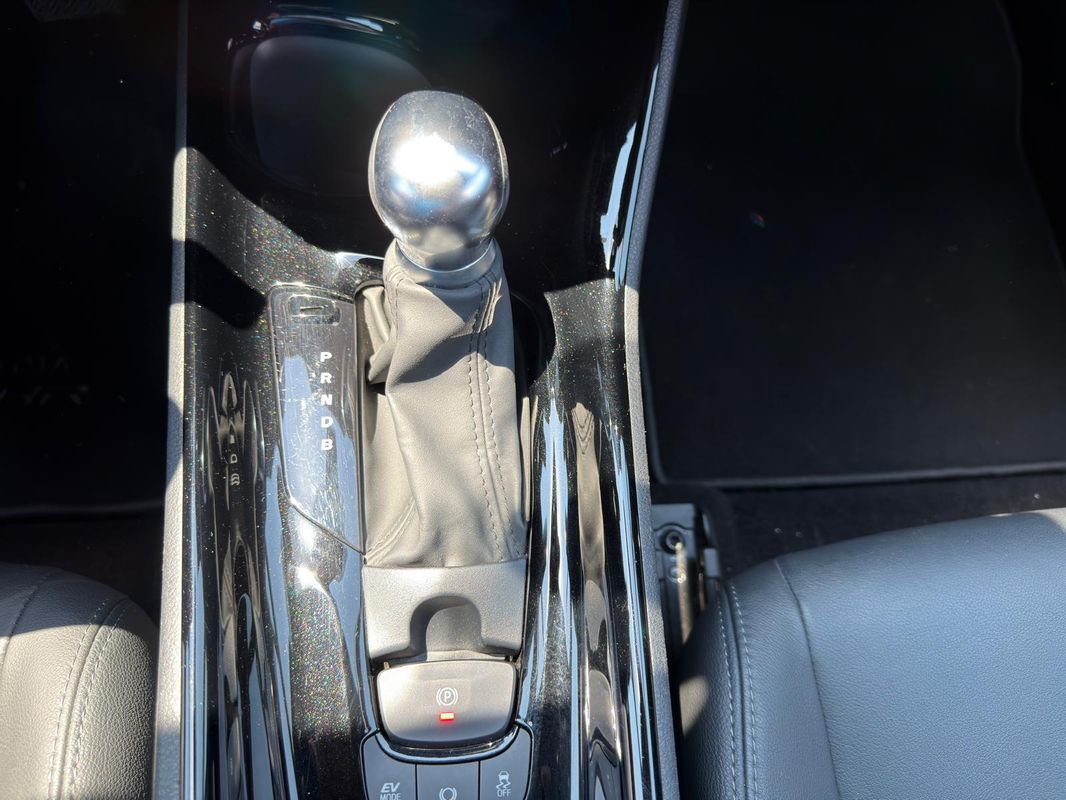 toyota-c-hr-2019-hibrido-a-gasolina-1798cc