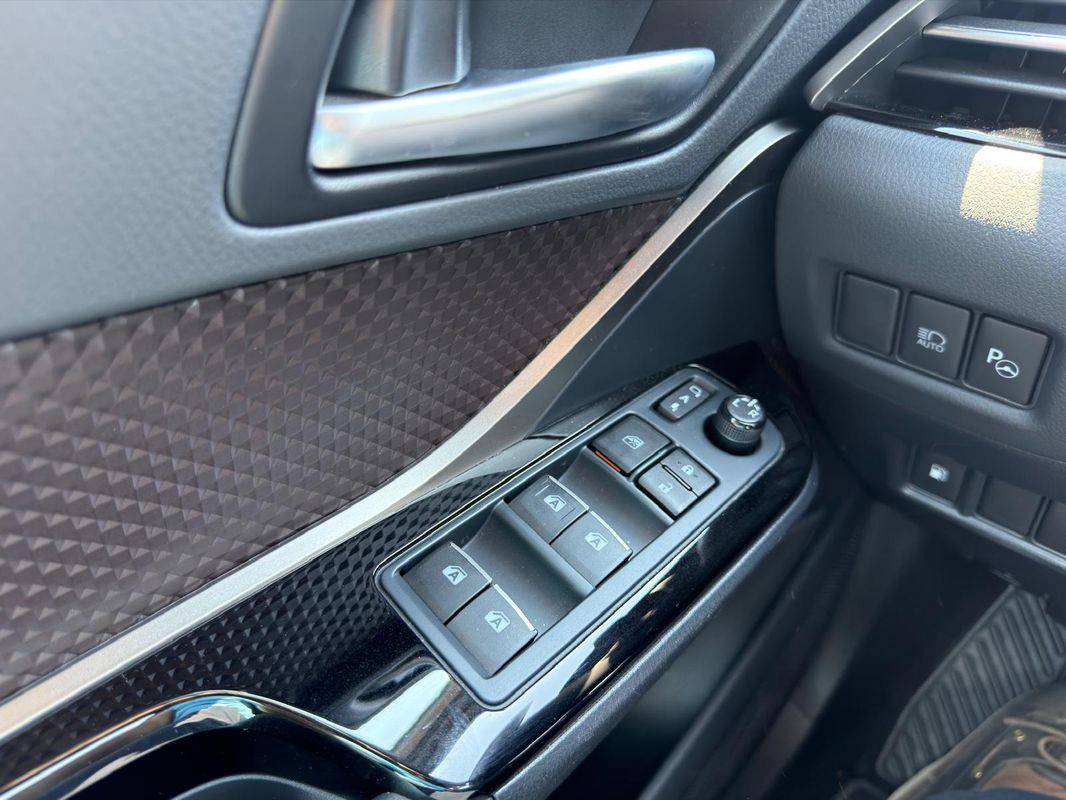 toyota-c-hr-2019-hibrido-a-gasolina-1798cc