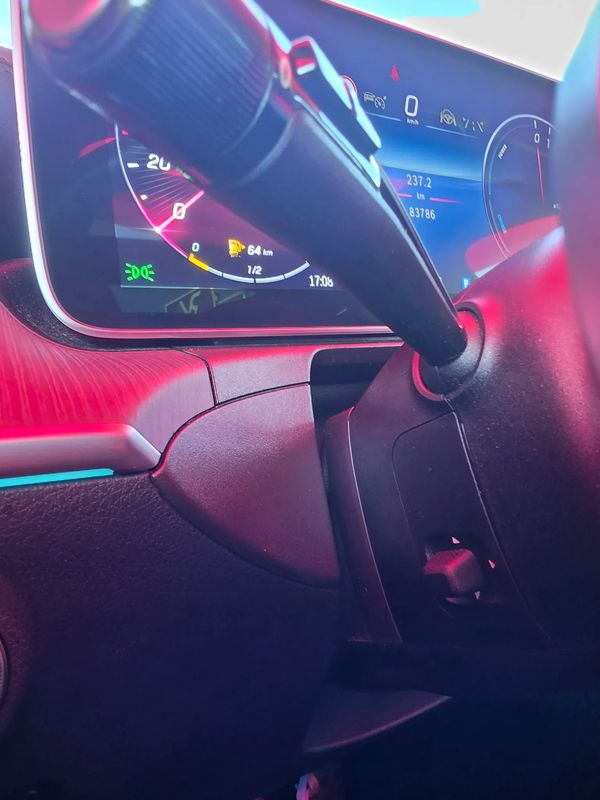 mercedes-benz-classe-c-2023-hibrido-a-gasolina-1991cc