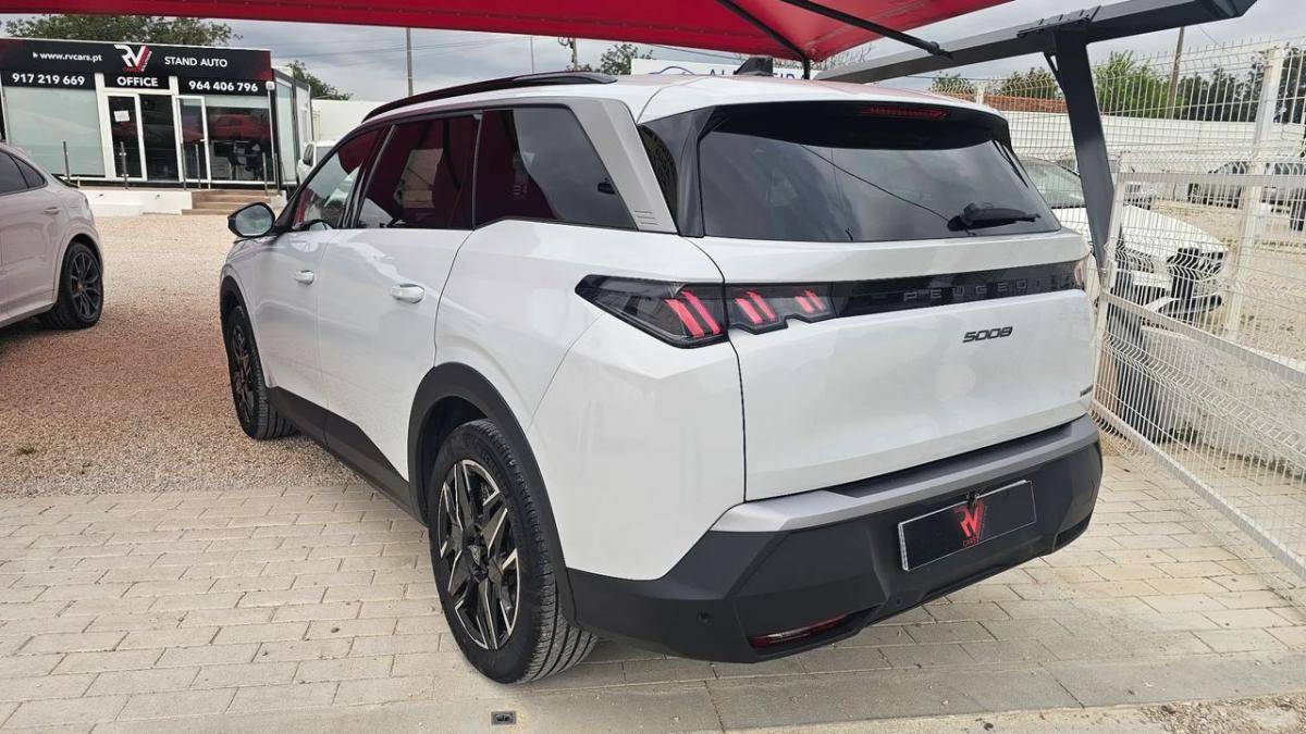 peugeot-5008-2025-gasolina-1199cc
