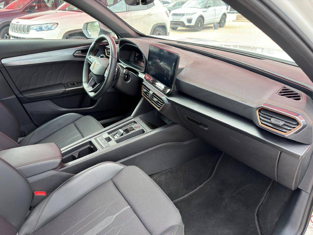 cupra-formentor-2023-hibrido-a-gasolina-1395cc