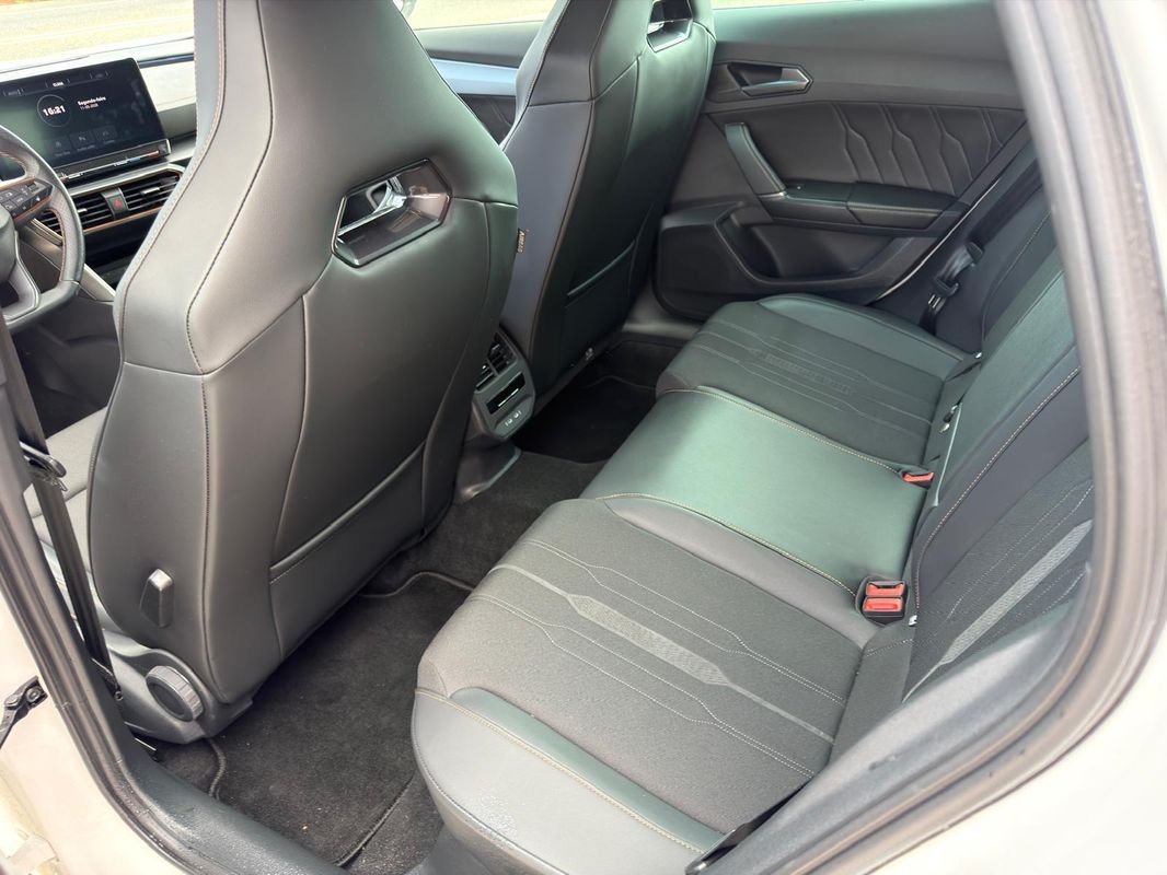 cupra-formentor-2023-hibrido-a-gasolina-1395cc
