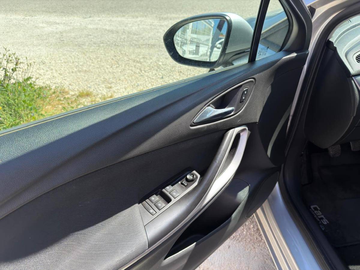 opel-astra-sport-tourer-2020-diesel-1496cc
