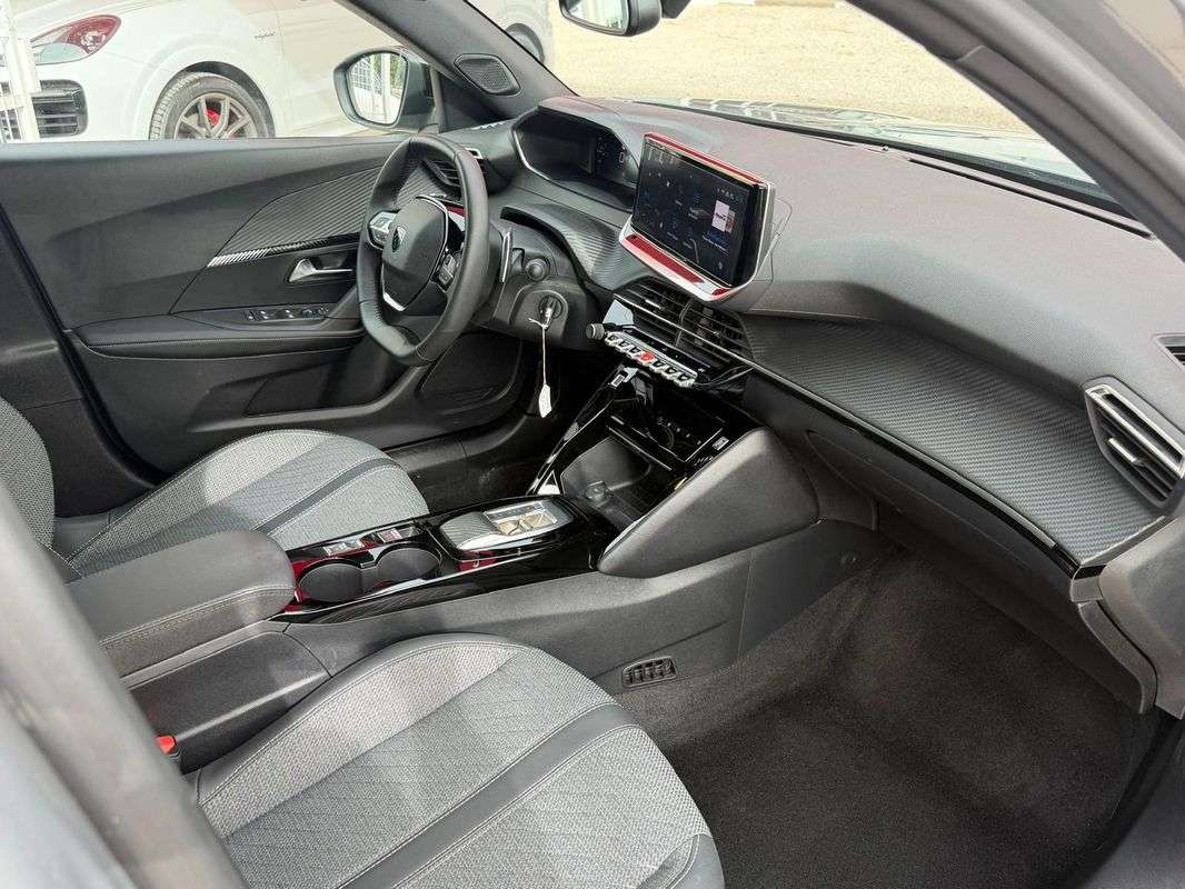 peugeot-2008-2025-gasolina-1199cc