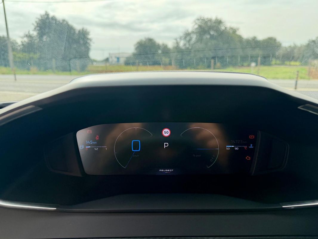 peugeot-2008-2025-gasolina-1199cc