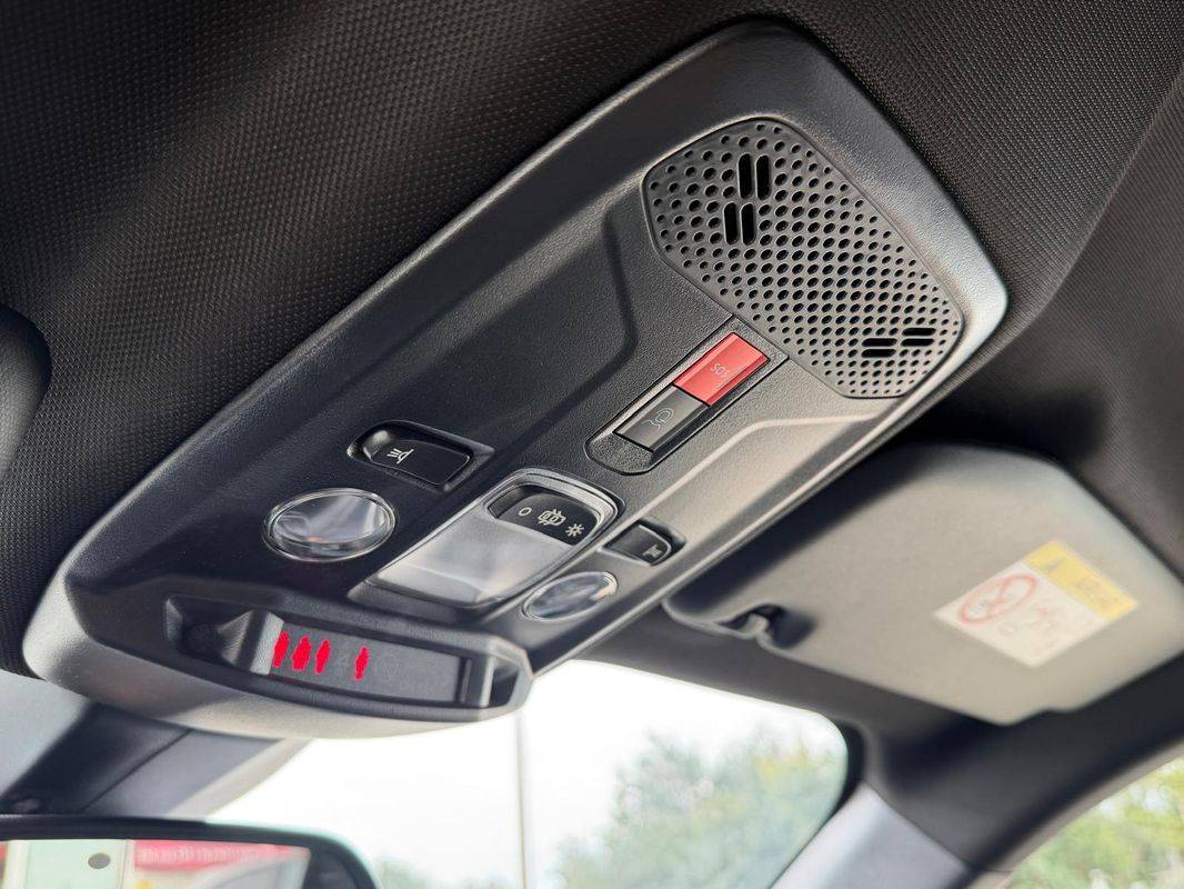 peugeot-2008-2025-gasolina-1199cc