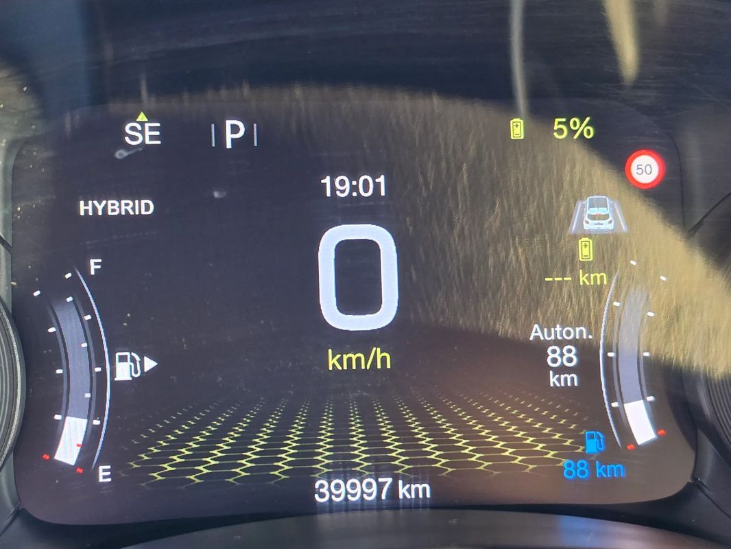 jeep-renegade-2023-hibrido-a-gasolina-1332cc
