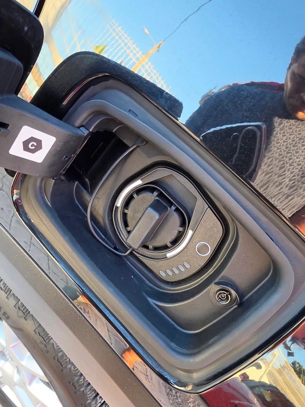 jeep-renegade-2023-hibrido-a-gasolina-1332cc