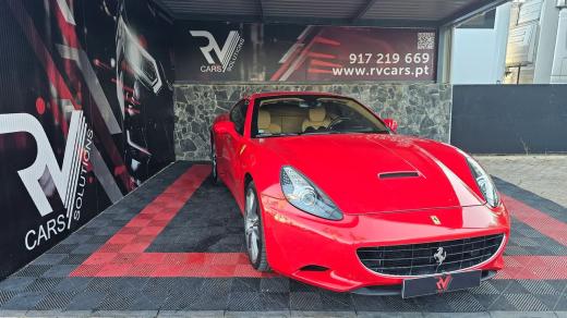 ferrari-california-2009-gasolina-4297cc