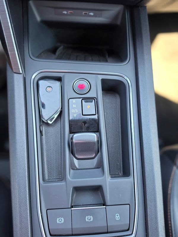 cupra-formentor-2023-hibrido-a-gasolina-1395cc