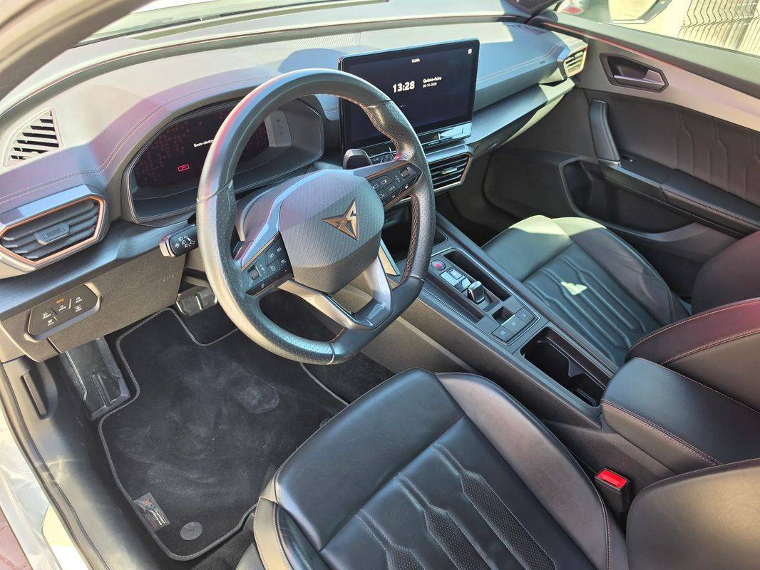 cupra-formentor-2023-hibrido-a-gasolina-1395cc