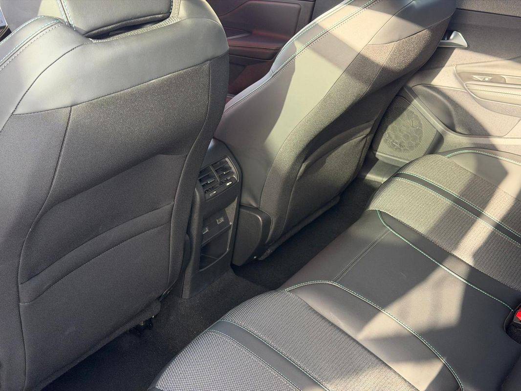 peugeot-408-2025-hibrido-a-gasolina-1598cc