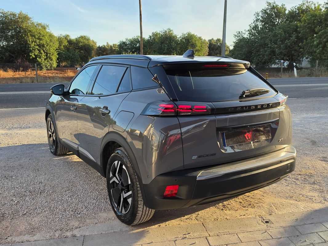 peugeot-2008-2025-eletrico-0cc