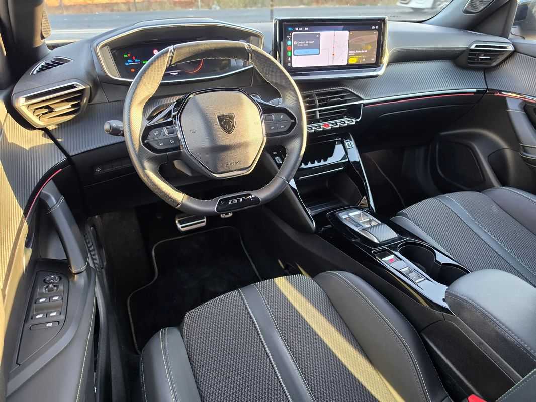 peugeot-2008-2025-eletrico-0cc