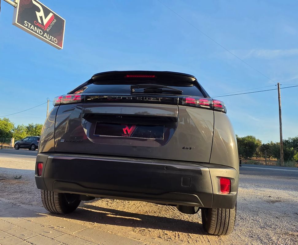 peugeot-2008-2025-eletrico-0cc