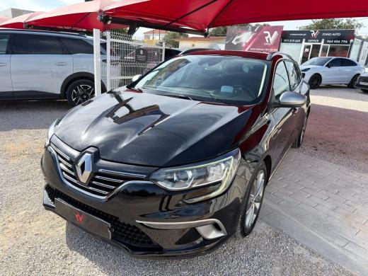 renault-megane-sport-tourer-2018-diesel-1461cc