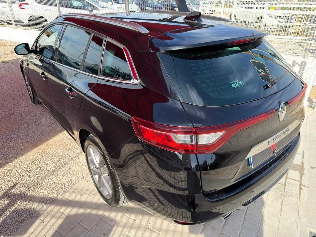 renault-megane-sport-tourer-2018-diesel-1461cc