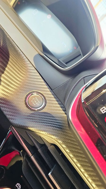 peugeot-208-2024-gasolina-1199cc