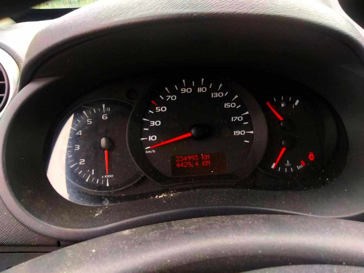 renault-kangoo-1-5-86cv-2011-diesel-1461cc