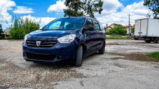 dacia-lodgy-1-2-116cv-2015-gasolina-1197cc
