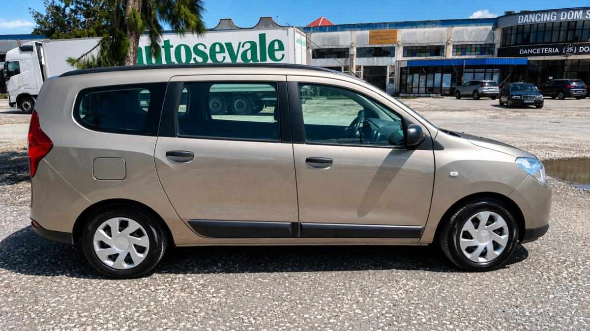dacia-lodgy-1-5-dci-2014-diesel-1461cc