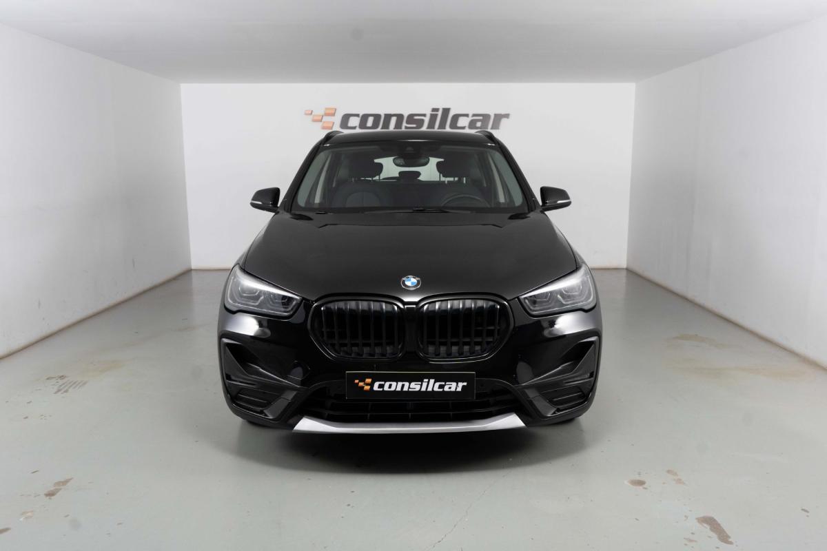 bmw-x1-2021-hibrido-a-gasolina-1499cc