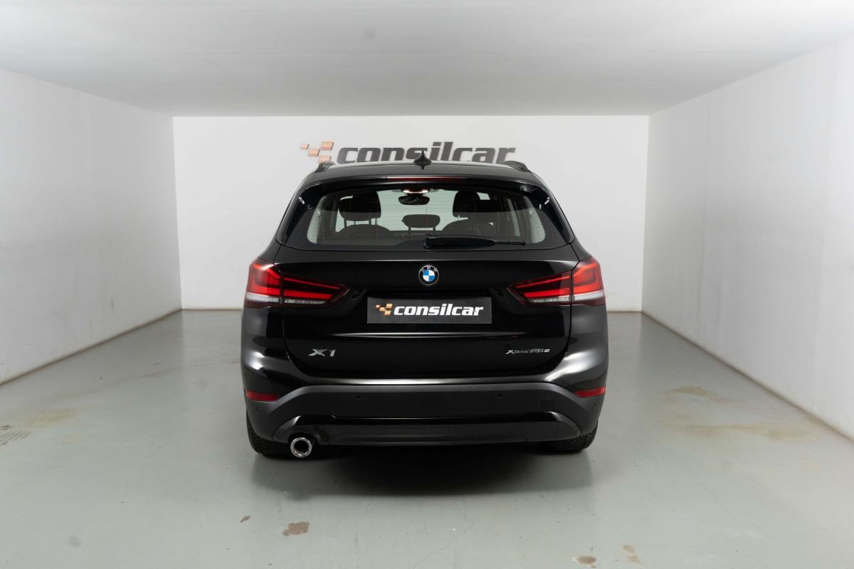 bmw-x1-2021-hibrido-a-gasolina-1499cc