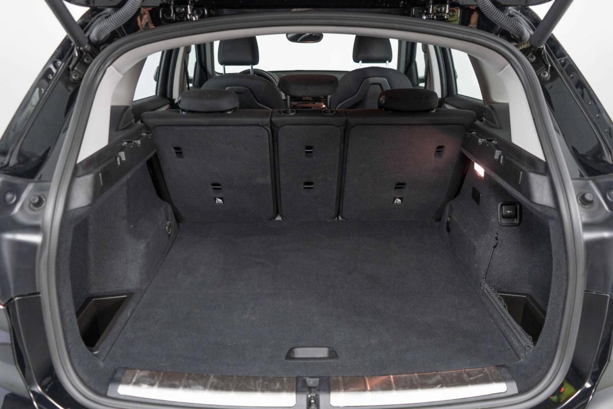 bmw-x1-2021-hibrido-a-gasolina-1499cc