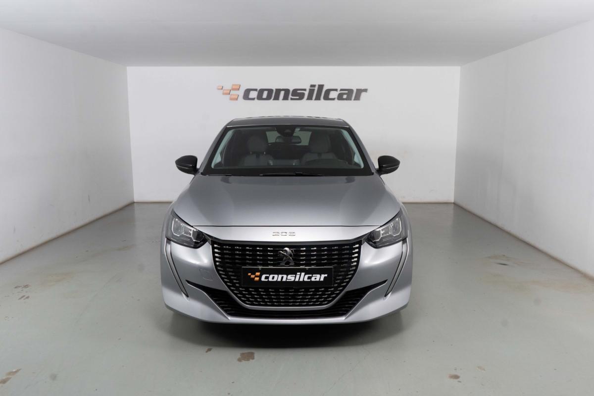peugeot-208-2023-gasolina-1199cc