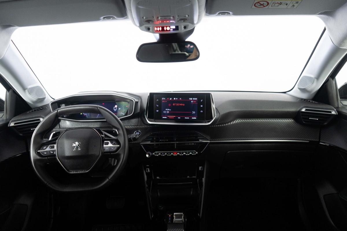peugeot-208-2023-gasolina-1199cc