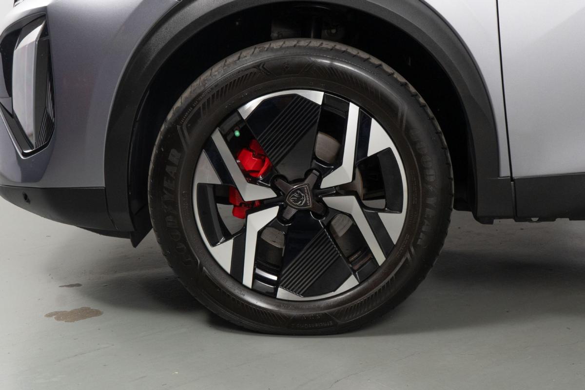peugeot-2008-2024-gasolina-1199cc