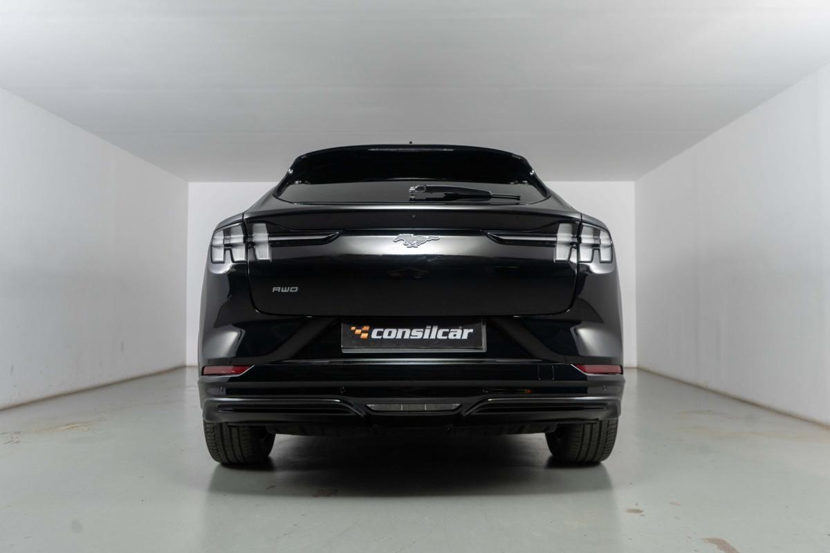 ford-mustang-2023-eletrico-0cc