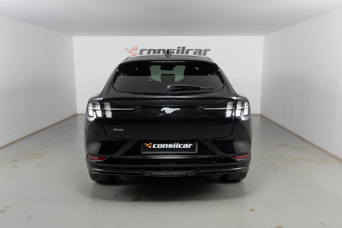 ford-mustang-2023-eletrico-0cc