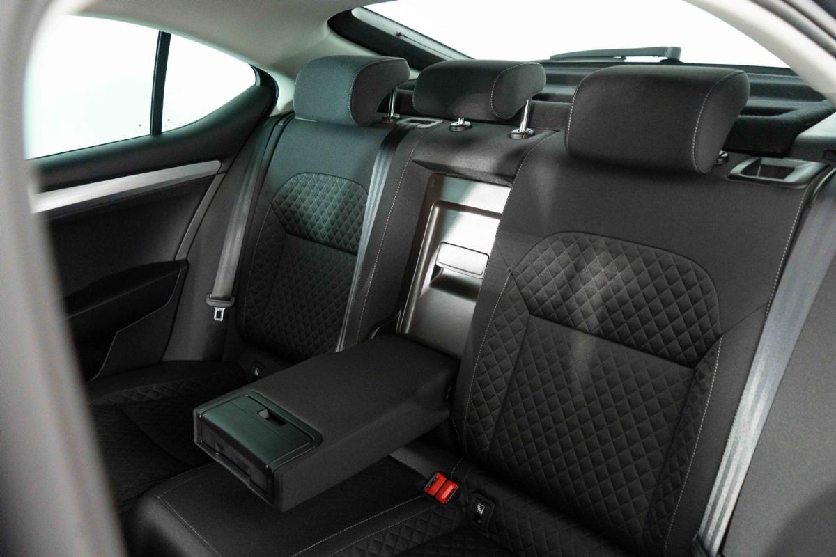 skoda-superb-2020-hibrido-a-gasolina-1395cc