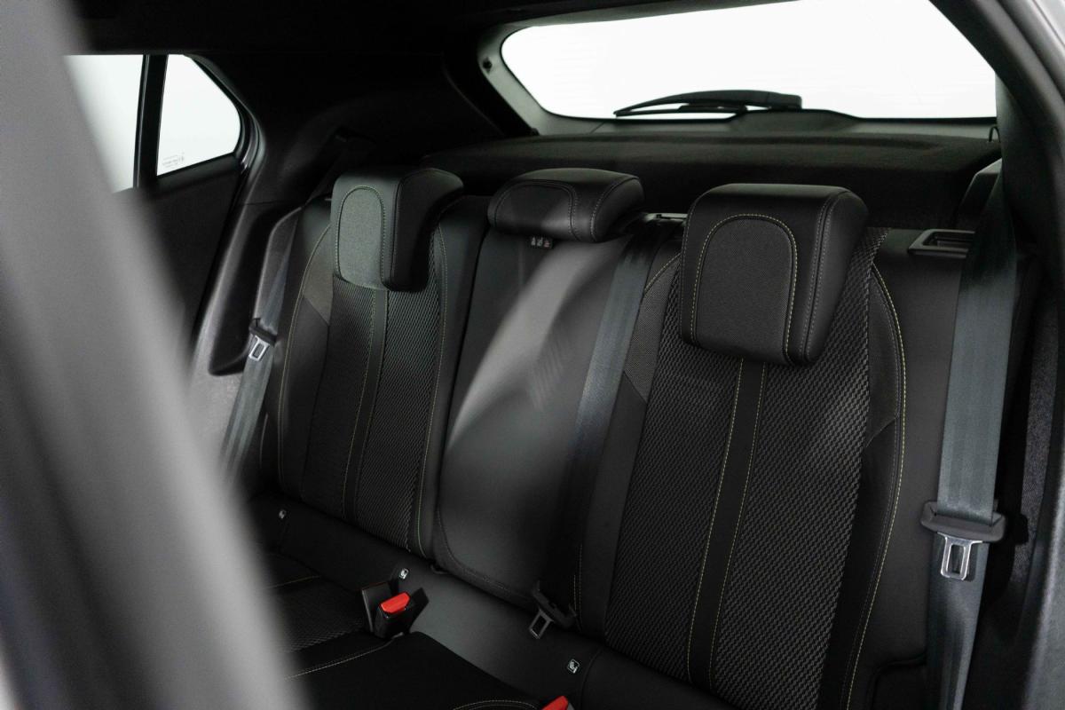 peugeot-2008-2024-gasolina-1199cc