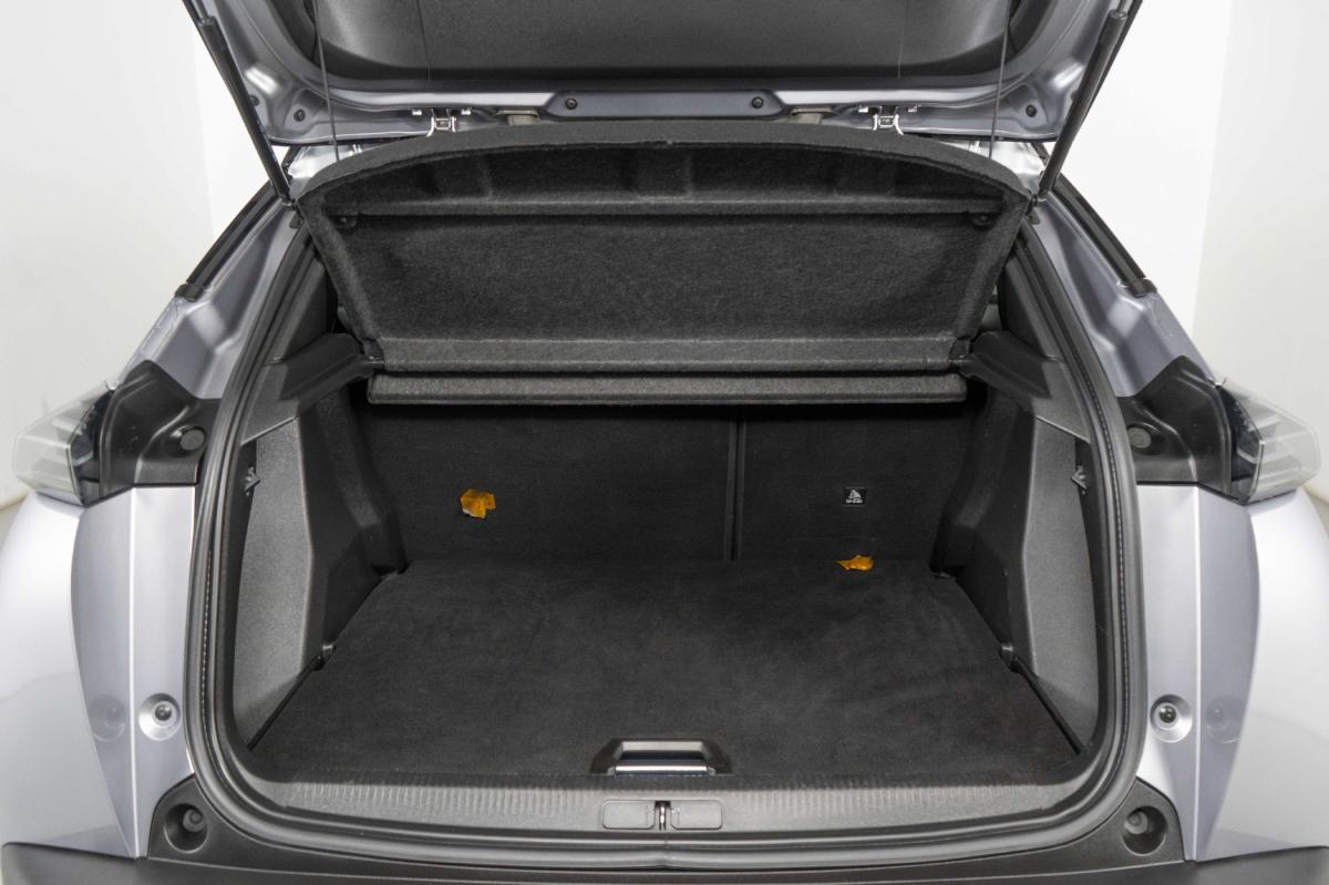 peugeot-2008-2024-gasolina-1199cc