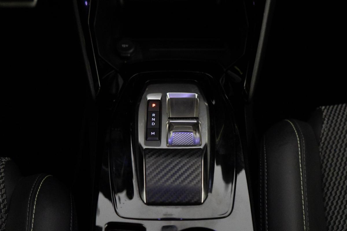 peugeot-2008-2024-gasolina-1199cc