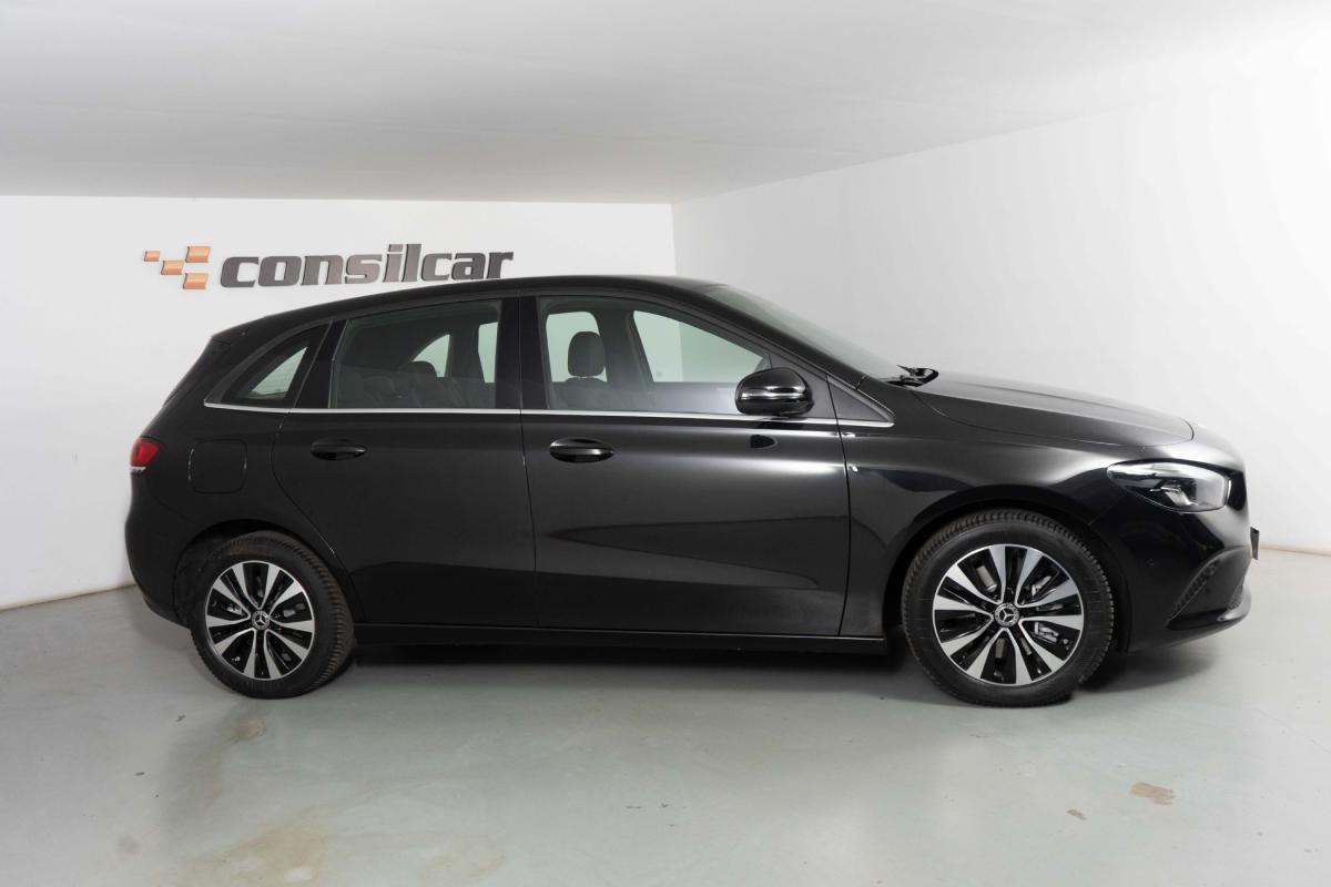 mercedes-benz-classe-b-2022-hibrido-a-gasolina-1332cc