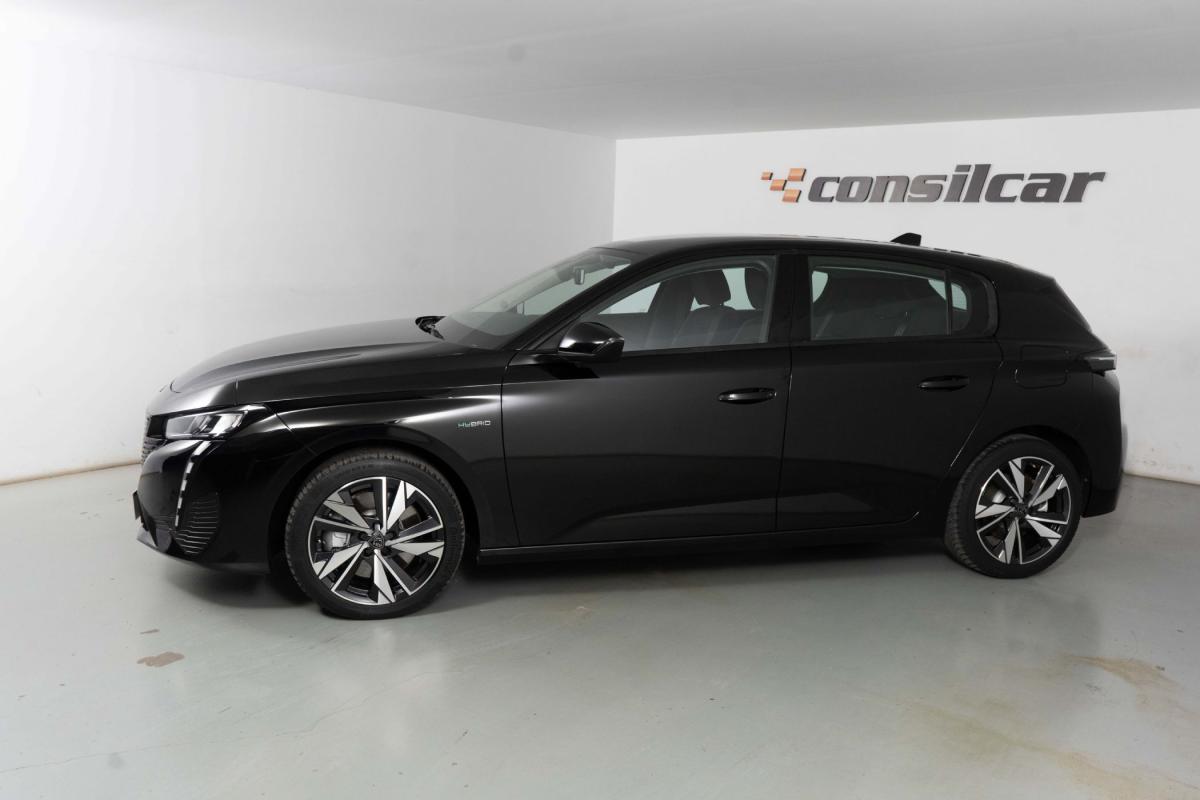 peugeot-308-2023-hibrido-a-gasolina-1598cc