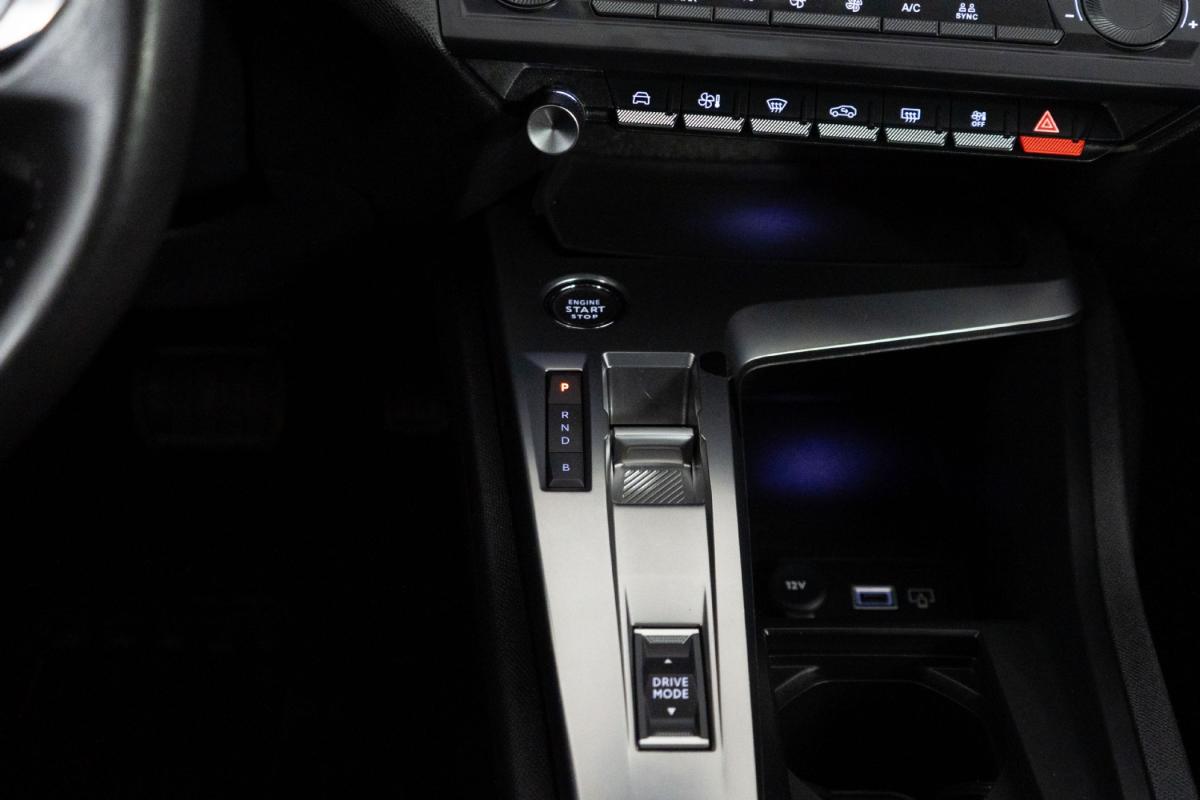 peugeot-308-2023-hibrido-a-gasolina-1598cc