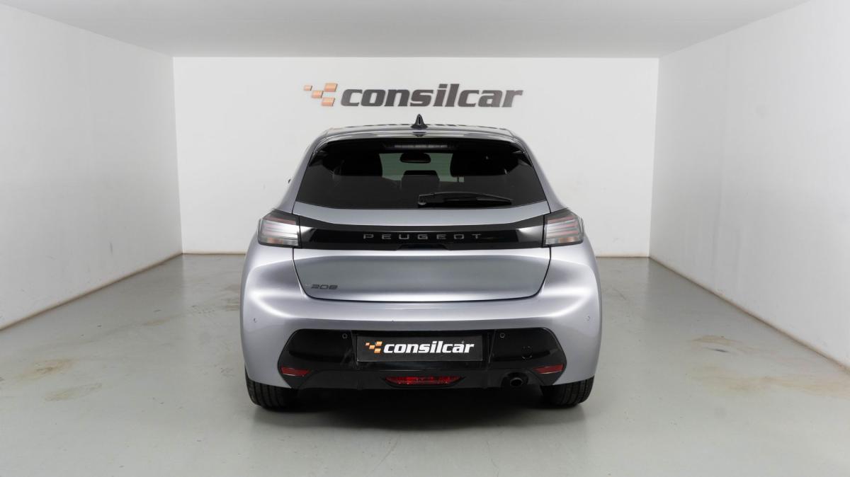 peugeot-208-2025-gasolina-1199cc