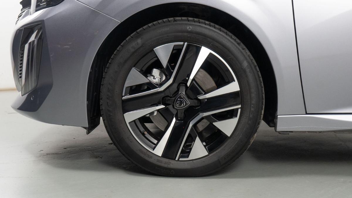 peugeot-208-2025-gasolina-1199cc