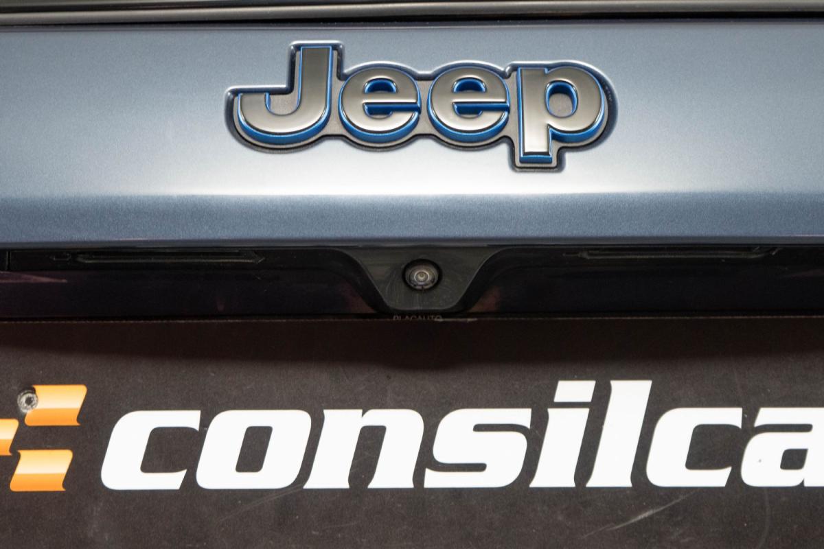 jeep-compass-2023-hibrido-a-gasolina-1332cc