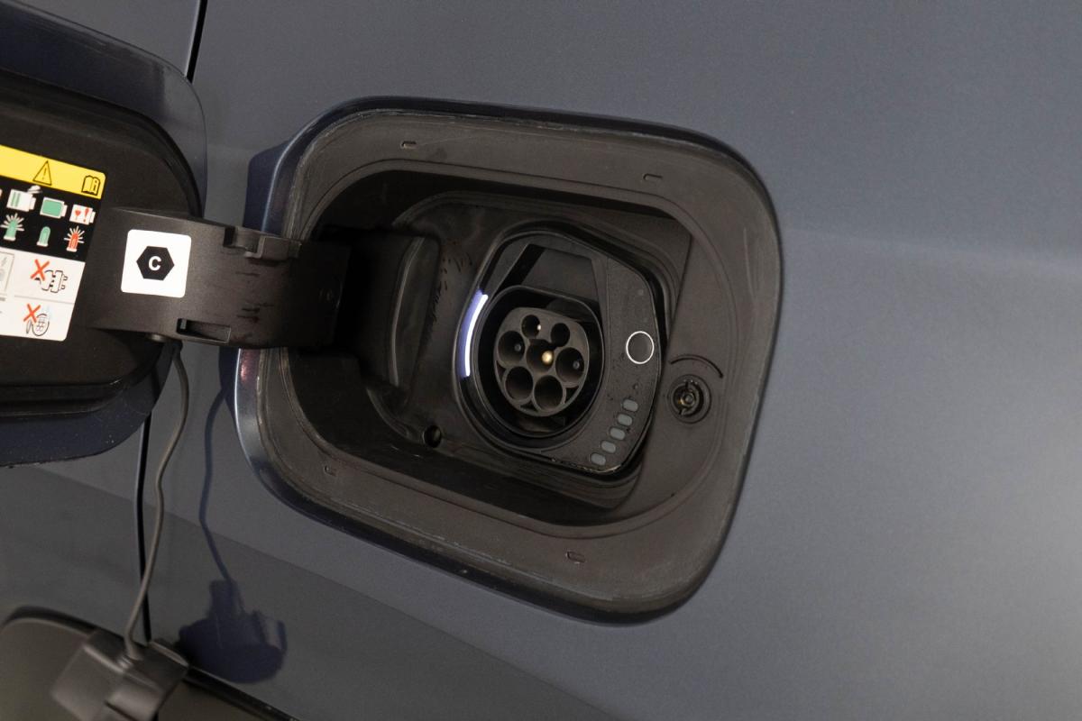 jeep-compass-2023-hibrido-a-gasolina-1332cc